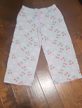 Zoe + Liv Women's Sz 1x Gray Cherry & Pink Heart Sweatpants